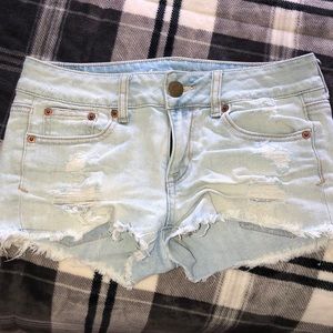 American eagle light wash shorts